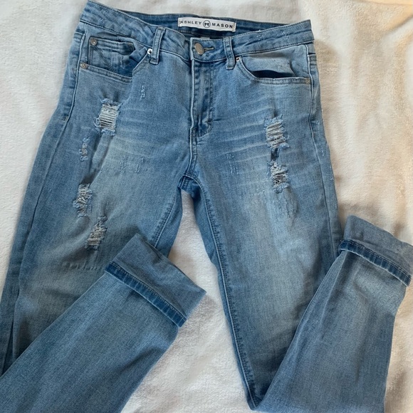 Ashley Mason cropped jeans - Picture 2 of 3